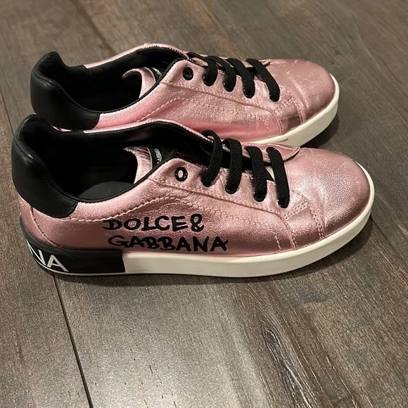 Girls dolce and Gabbana shoes Shoes